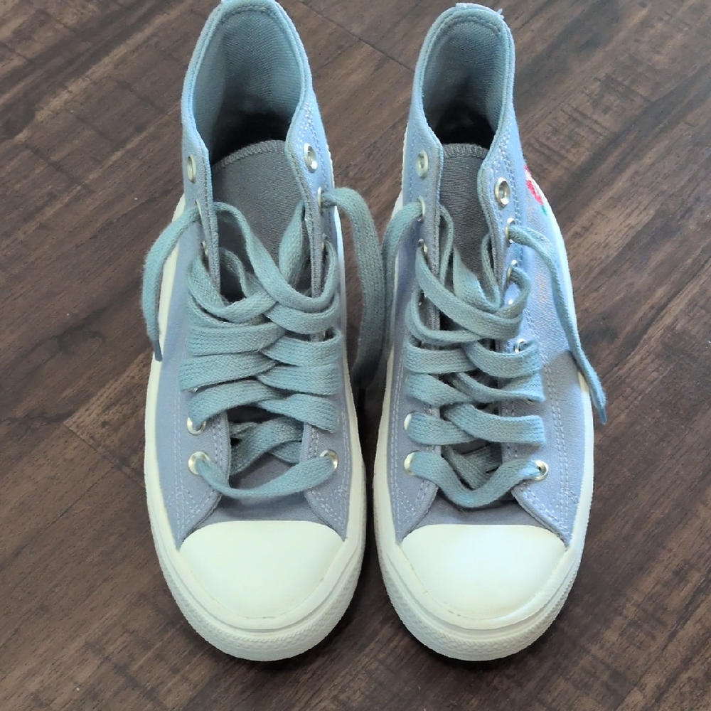 High-Top Sneakers in Light Blue